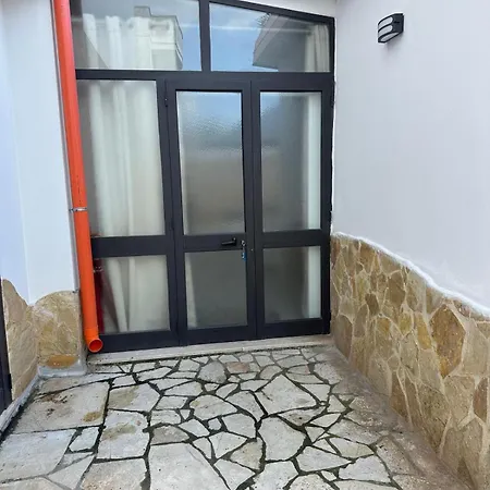 Casa Simone بيت للعطل *